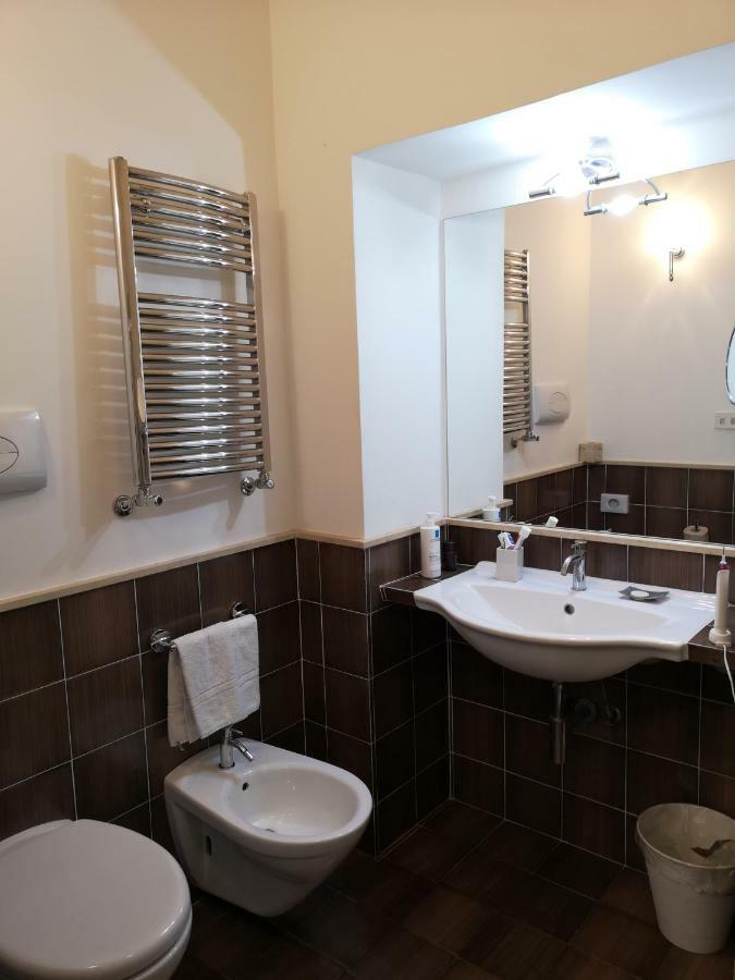 L'Approdo Delle Sirene Bed & Breakfast Syracuse ภายนอก รูปภาพ